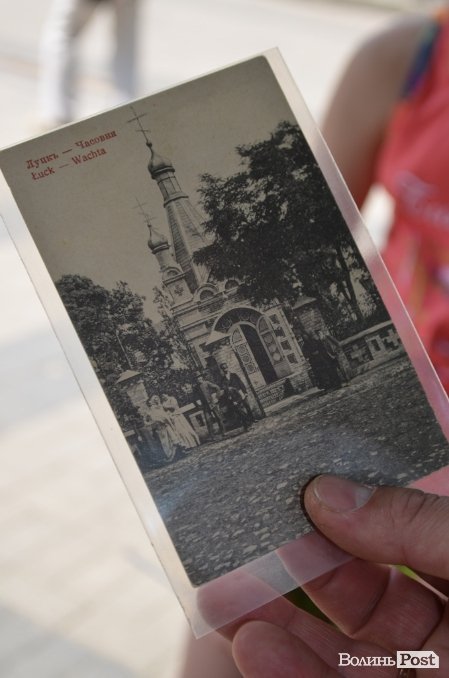 Іверська каплиця, яка була на місці памятника Бойка, була однією з найгарніших у Західній Україні