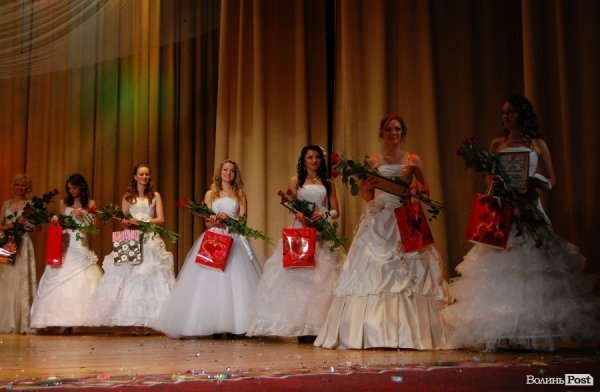 У Луцьку обрали найвродливішу студентку