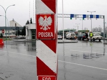 Польща змінює правила в'їзду в країну