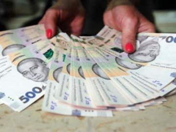 На Волині працівниця банку вкрала гроші у клієнта