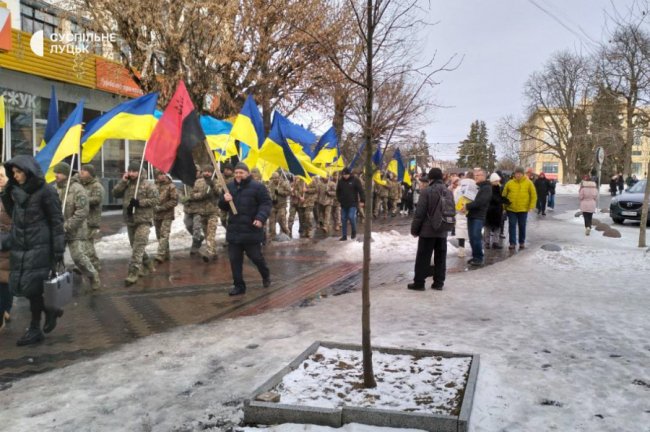 У Луцьку розгорнули 200-метровий прапор України