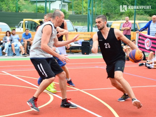 Баскетбольна лихоманка в Луцьку. ФОТО