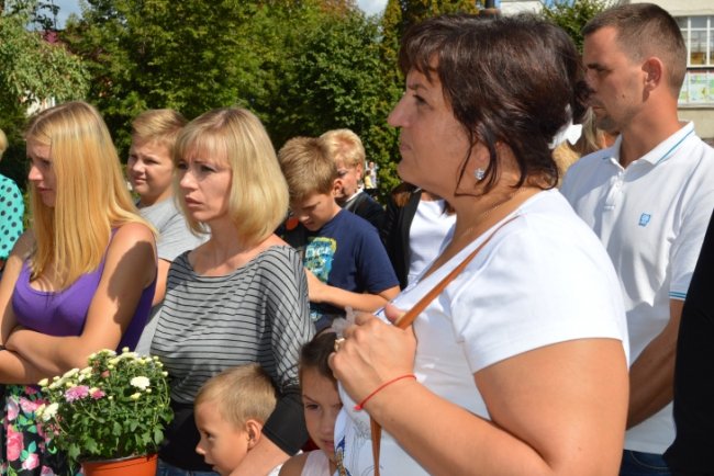 У Ковелі діти Героїв отримали подарунки до школи