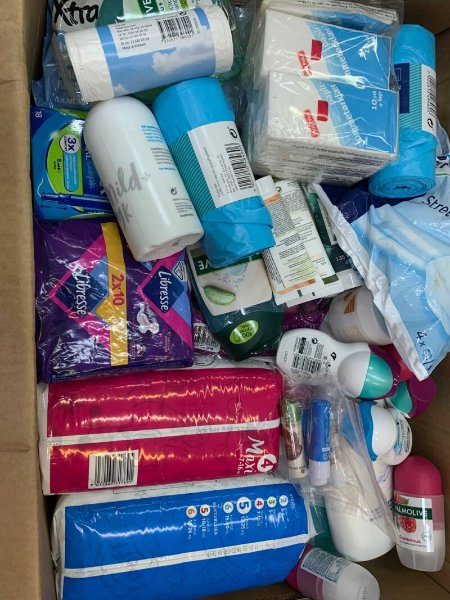 «Просто спостерігати не міг»: норвежець подолав 2000 кілометрів, аби привезти допомогу до Луцька. ФОТО