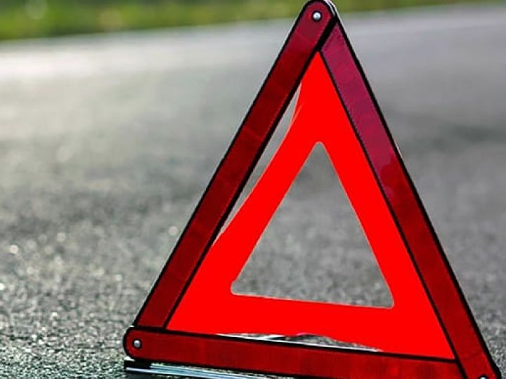 На Волині 19-річний водій авто на смерть збив чоловіка