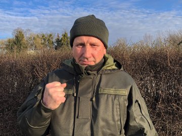 Волинянин за прикладом сина записався до «Гвардії Наступу», щоб вигнати окупантів