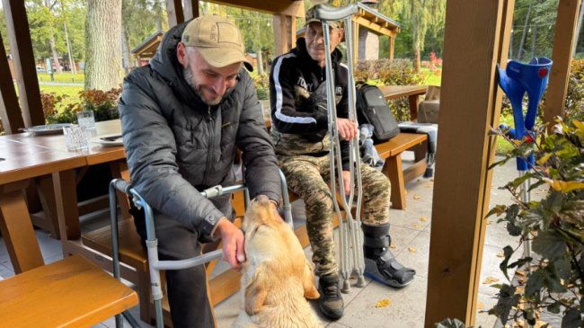 Як військові проходять екотерапію на Волині