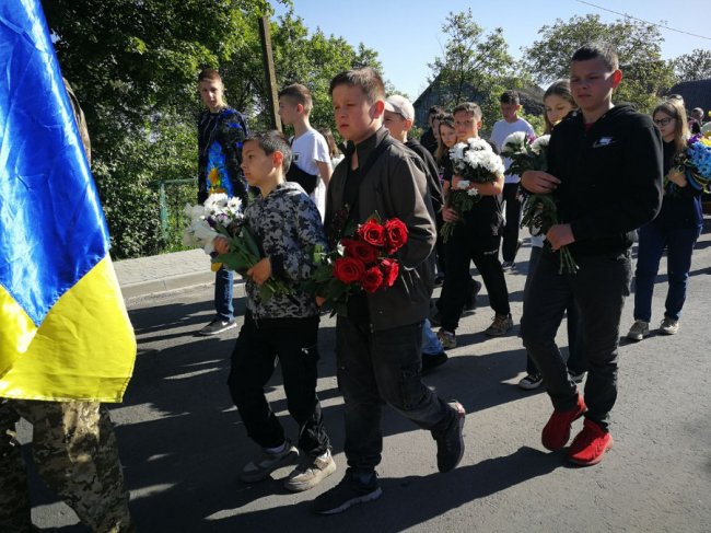 На Волині попрощалися з Героєм Русланом Сулімом