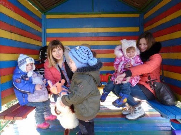 Волинські студенти дарували дітям свято до Дня Василя. ФОТО