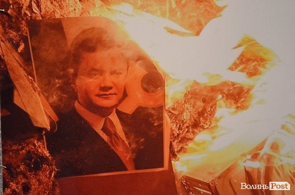 У Луцьку відкрили виставку про другий Майдан. ФОТО