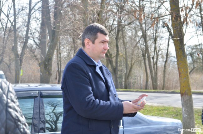 У Луцьку влаштували масову дезінфекцію таксі. ФОТО