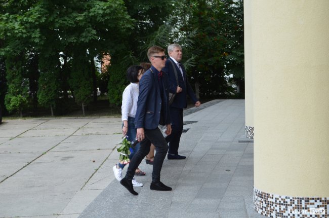 «Ви наша надія»: у луцькому педколеджі – випускний. ФОТО