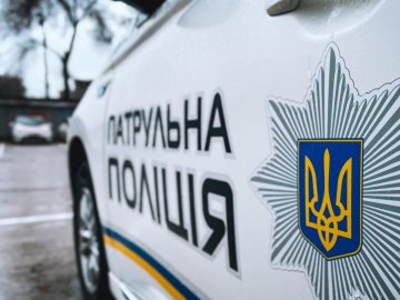 У Луцьку водійка допомогла патрульним затримати нетверезого керманича