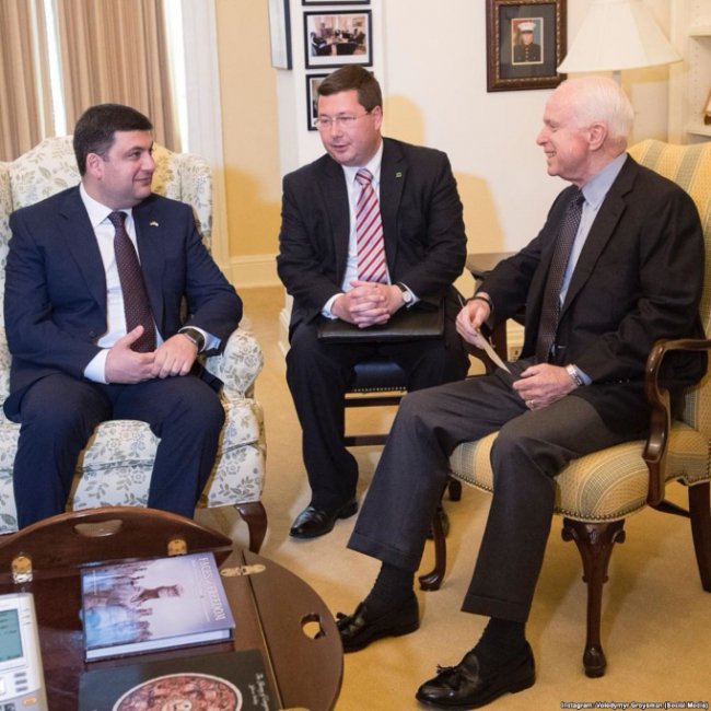 Із сенатором США Джоном МакКейном