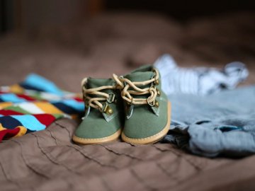 Як продати дитячий одяг через інтернет*