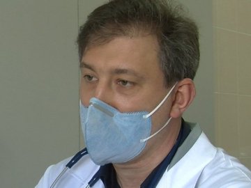 Волинський лікар розповів, хто найважче переносить захворювання на COVID-19