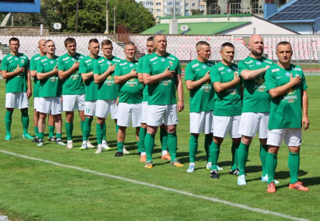 У Луцьку на благодійному футбольному матчі зібрали майже 3 мільйони для прикордонників 