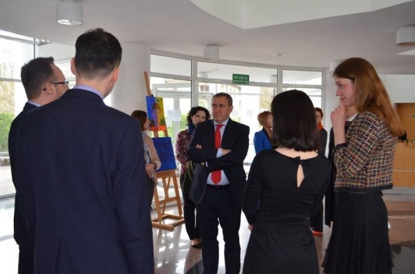 Варшава побачила картини волинських бійців АТО. ФОТО