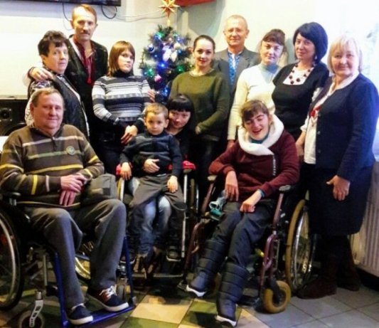 На Волині особливі люди показали різдвяну виставу. ФОТО