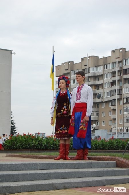 У День Прапора губернатор Волині говорив про місце України в Європі. ФОТО