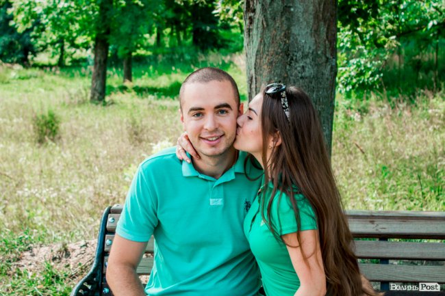 Щиро та чуттєво: День поцілунку у Луцьку. ФОТО