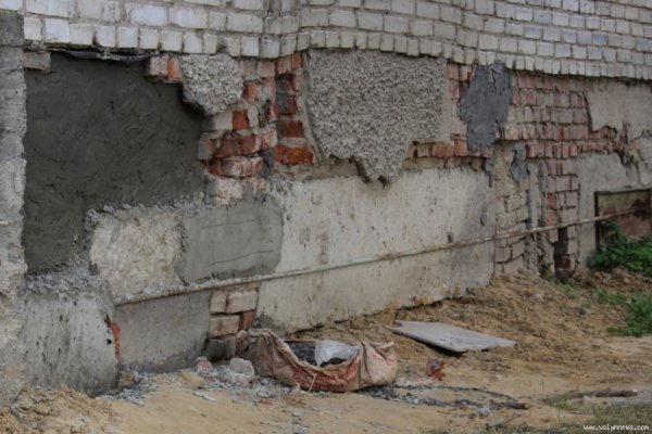 У Луцьку в районі ДПЗ може обвалитися будинок