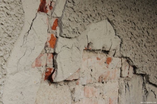 У Луцьку в районі ДПЗ може обвалитися будинок