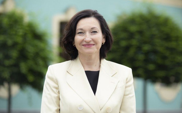 Другий тур виборів мера: за кого голосуватимуть авторитетні лучани* 