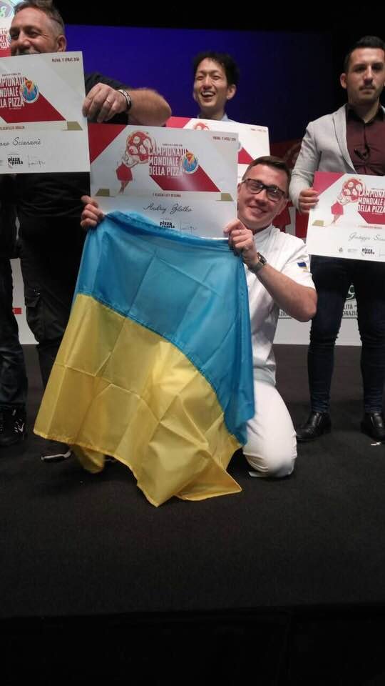 Волинянин в Італії став чемпіоном з приготування піци