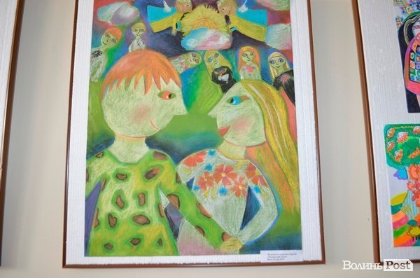 У Луцьку відкрили виставку на патріотичну тематику. ФОТО