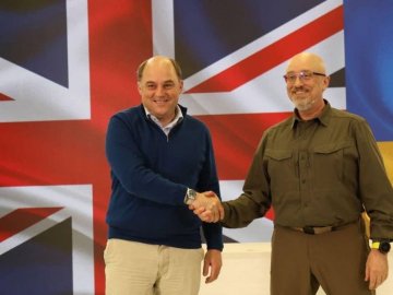 В Україну приїхав міністр оборони Великої Британії Бен Воллес