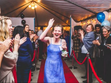 У Луцьку люди з інвалідністю засяють на червоній доріжці