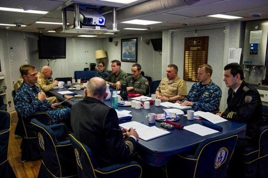 Американський есмінець почав військові навчання у Чорному морі. ФОТО