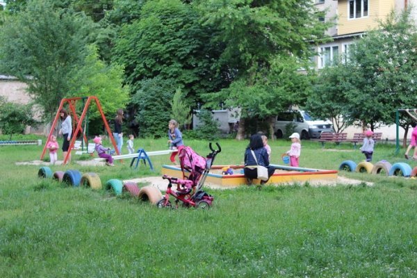 У Луцьку завершено капітальний ремонт ще однієї прибудинкової території. ФОТО