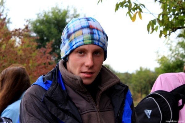 Дощ і холод не завадили «божевільним стрибкам» під Луцьком. ФОТО