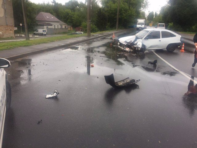 У Луцьку зіткнулися легковики. ФОТО