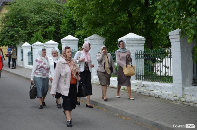 У Луцьку хресною ходою пройшли прихильники церкви Московського патріархату. ФОТО