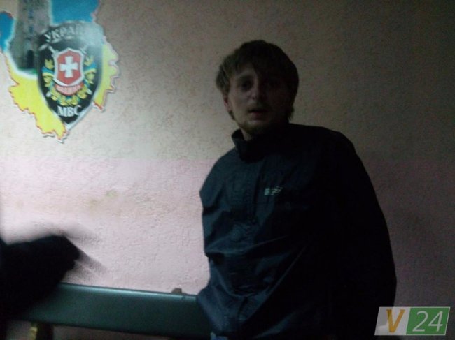 Поліція затримала лучанина, який прийшов у відділок визволяти своїх «кентів»