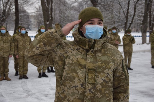 На Волині звільнили в запас ЗСУ строковиків-прикордонників. ФОТО