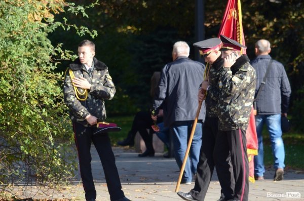 На Покрову у Луцьку освятили камінь на місці пам’ятника Волинським Героям АТО. ФОТО