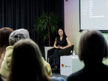 Навіщо бізнесу стратегія? Поради із лекції Юлії Євпак в Дія.Бізнес у Луцьку