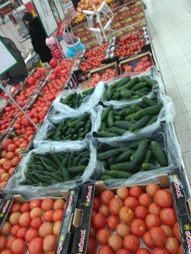 Луцький гіпермаркет «Там Там» запрошує на передноворічні «закупи»*