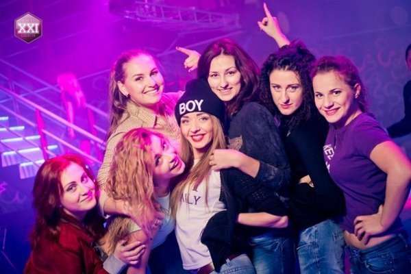 Вечірка до Дня армії в луцькому клубі. ФОТО