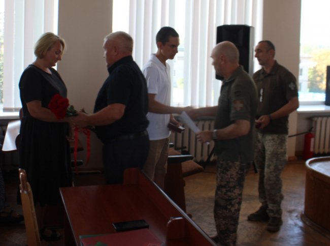 На Волині рідним двох загиблих Героїв вручили їхні посмертні нагороди