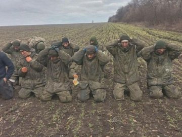 До середини березня здалися в полон близько ста російських танкістів, – розвідка