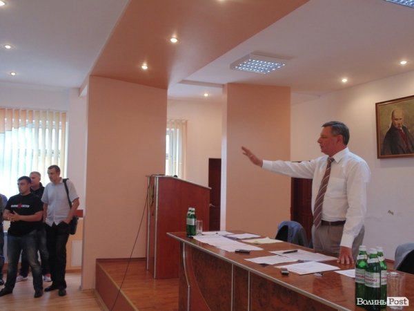 Мер і «Правий сектор» розбиралися із зарплатами на «Луцьктеплі». ФОТО. ОНОВЛЕНО