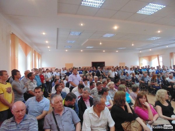 Мер і «Правий сектор» розбиралися із зарплатами на «Луцьктеплі». ФОТО. ОНОВЛЕНО