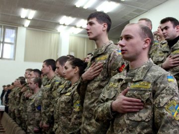 Випускникам луцького університету присвоїли офіцерські звання