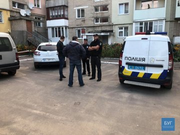 «Люди в чорному» з волинської шахти виявилися охороною гендиректора «Волиньвугілля»