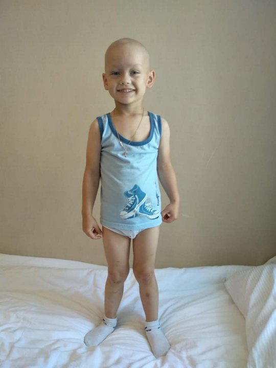 «Вже місяць, як не відчуваю твого запаху», — мама покійного Роми Гальчика